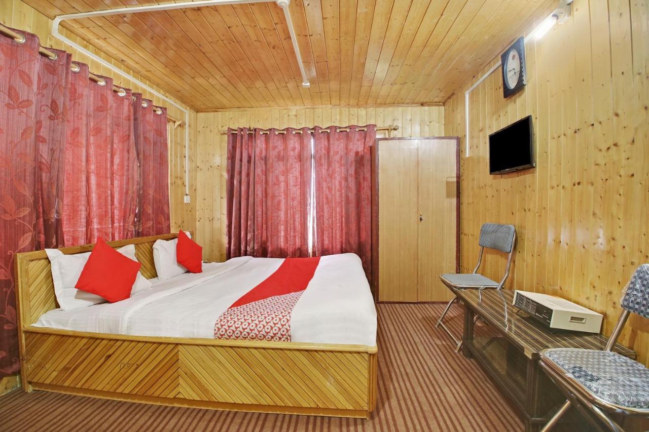 โอโย 6032 โฮเต็ล มารีนา Hotel กุลมาร์ค ภายนอก รูปภาพ
